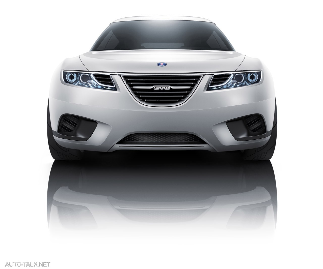 Saab 9-X BioHybrid Concept