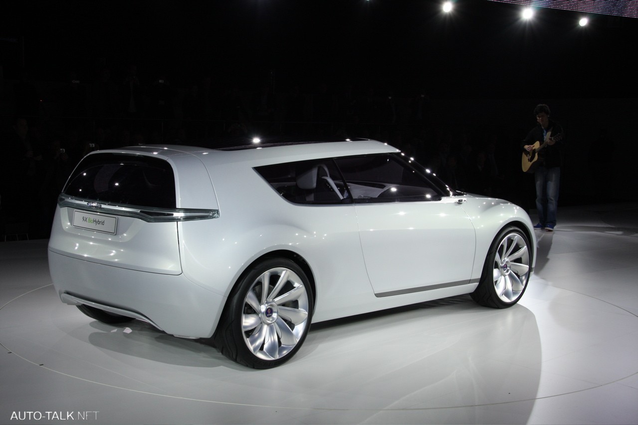 Saab 9-X BioHybrid Concept