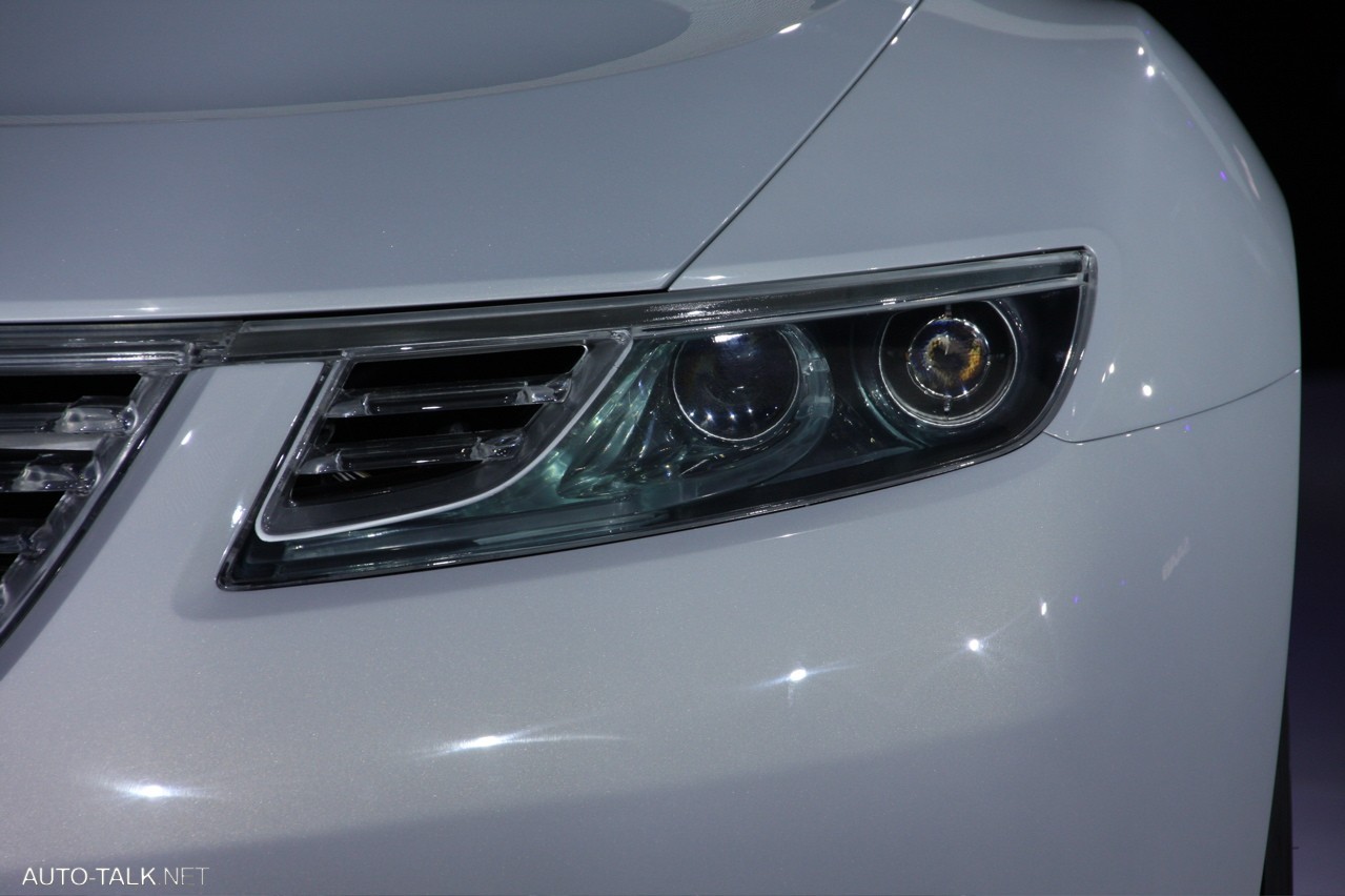 Saab 9-X BioHybrid Concept