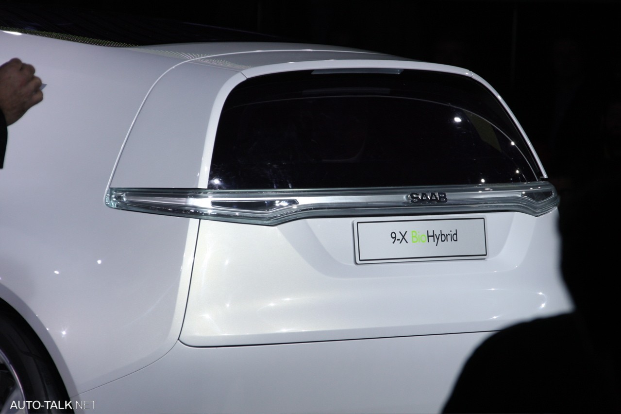 Saab 9-X BioHybrid Concept