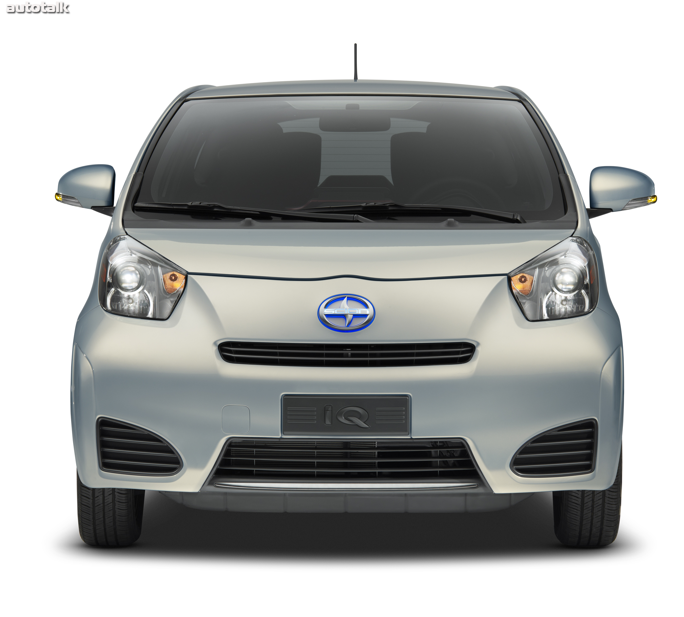 Scion iQ 10 Series