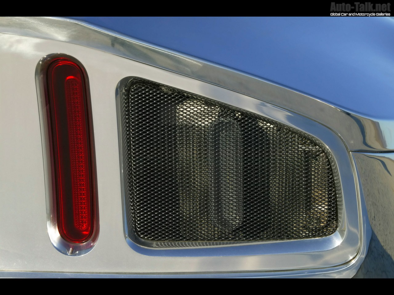 Tail light - 2005 Ford Shelby GR-1 Concept