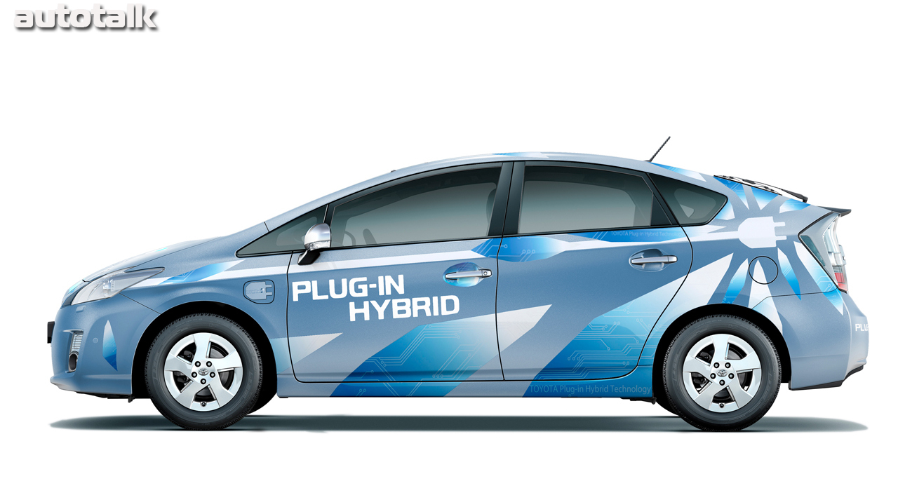 Toyota Prius PHEV Concept