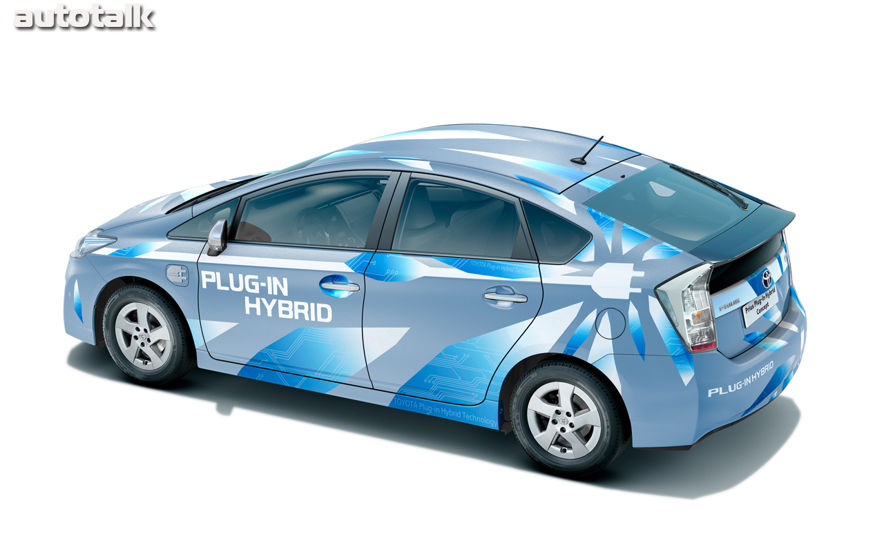 Toyota Prius PHEV Concept