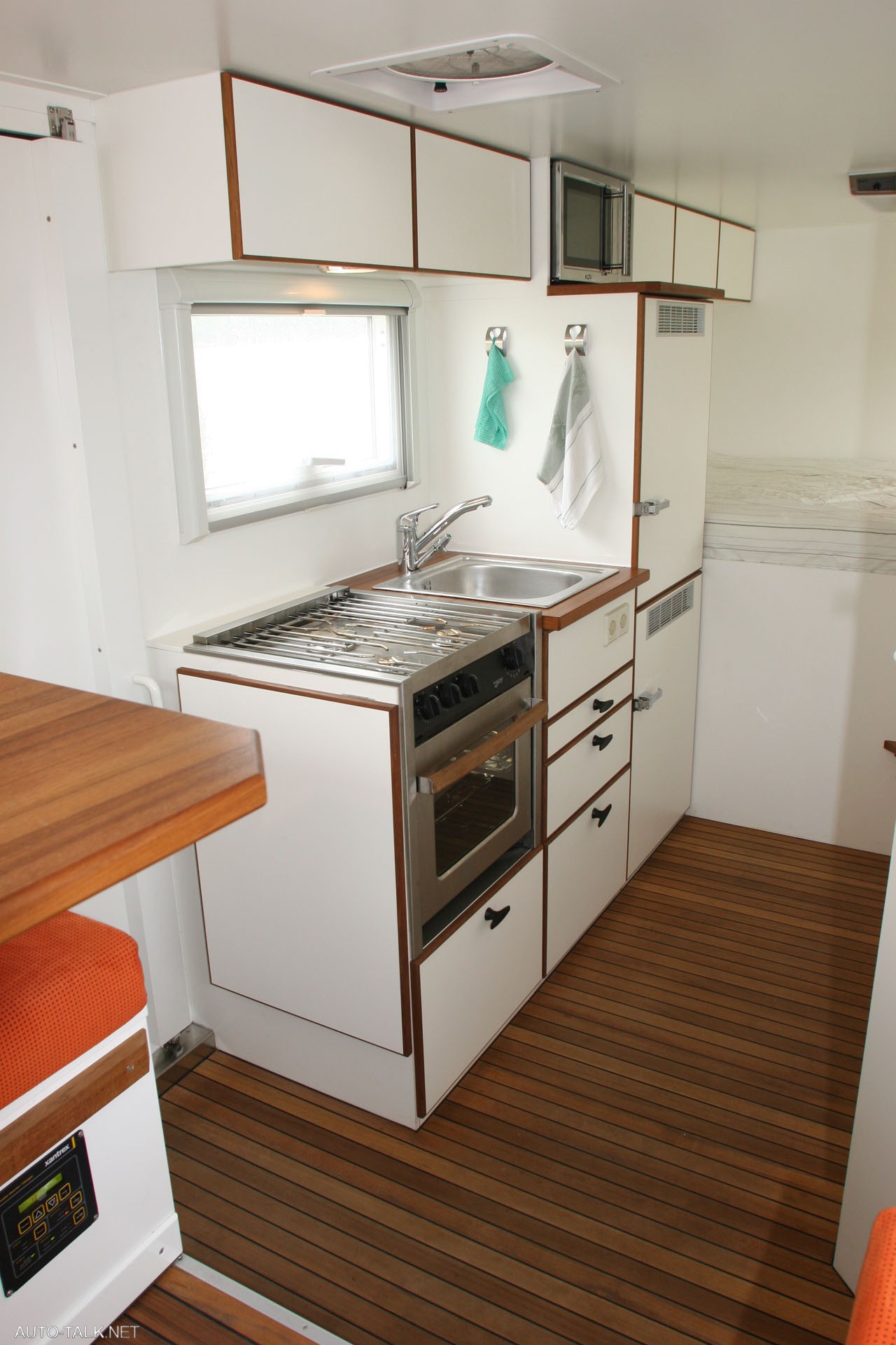 Unicat Amerigo International 4x4 RV