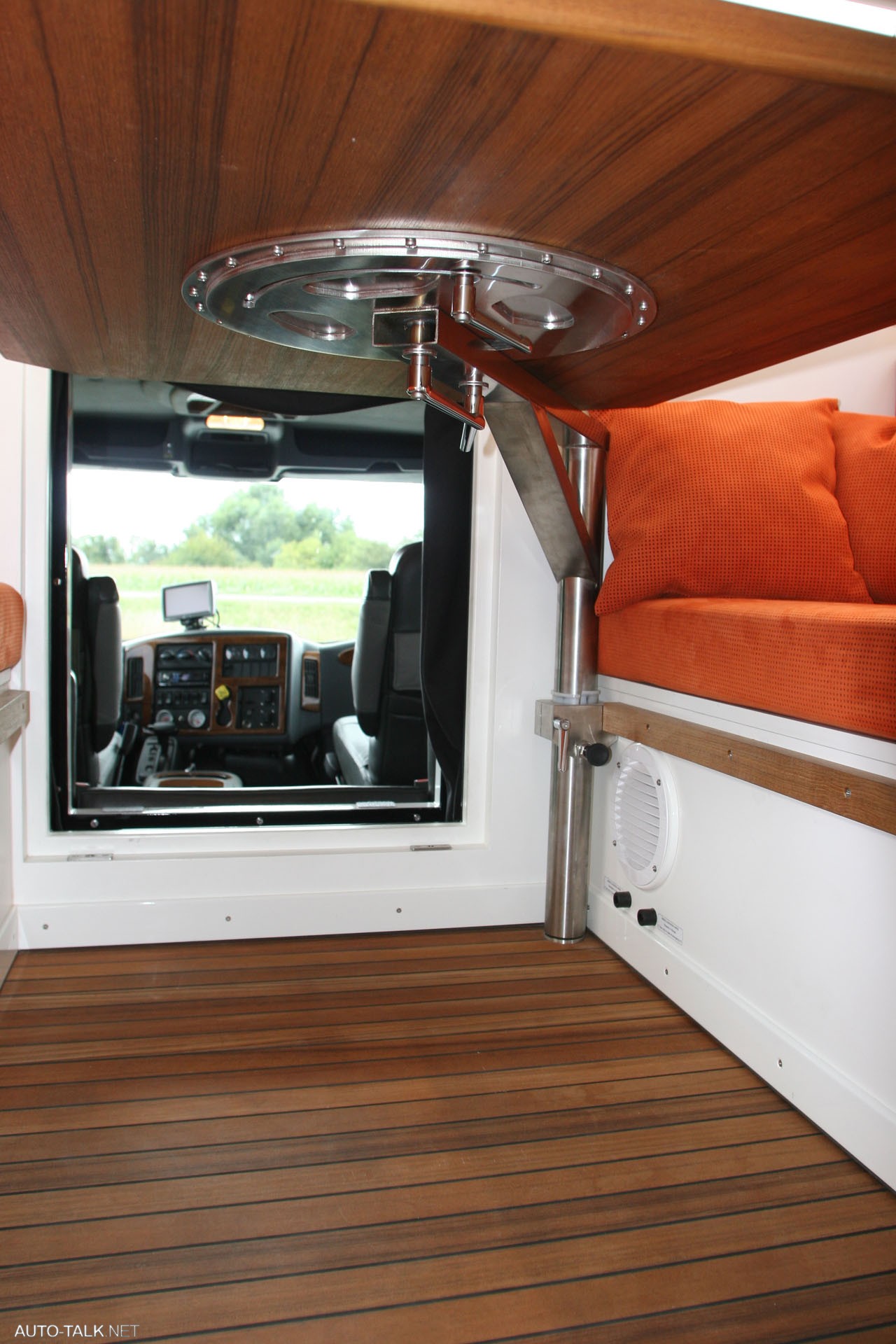 Unicat Amerigo International 4x4 RV AutoTalk Forum