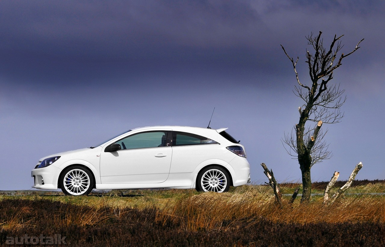 Vauxhall Astra VXR Nurburgring Edition
