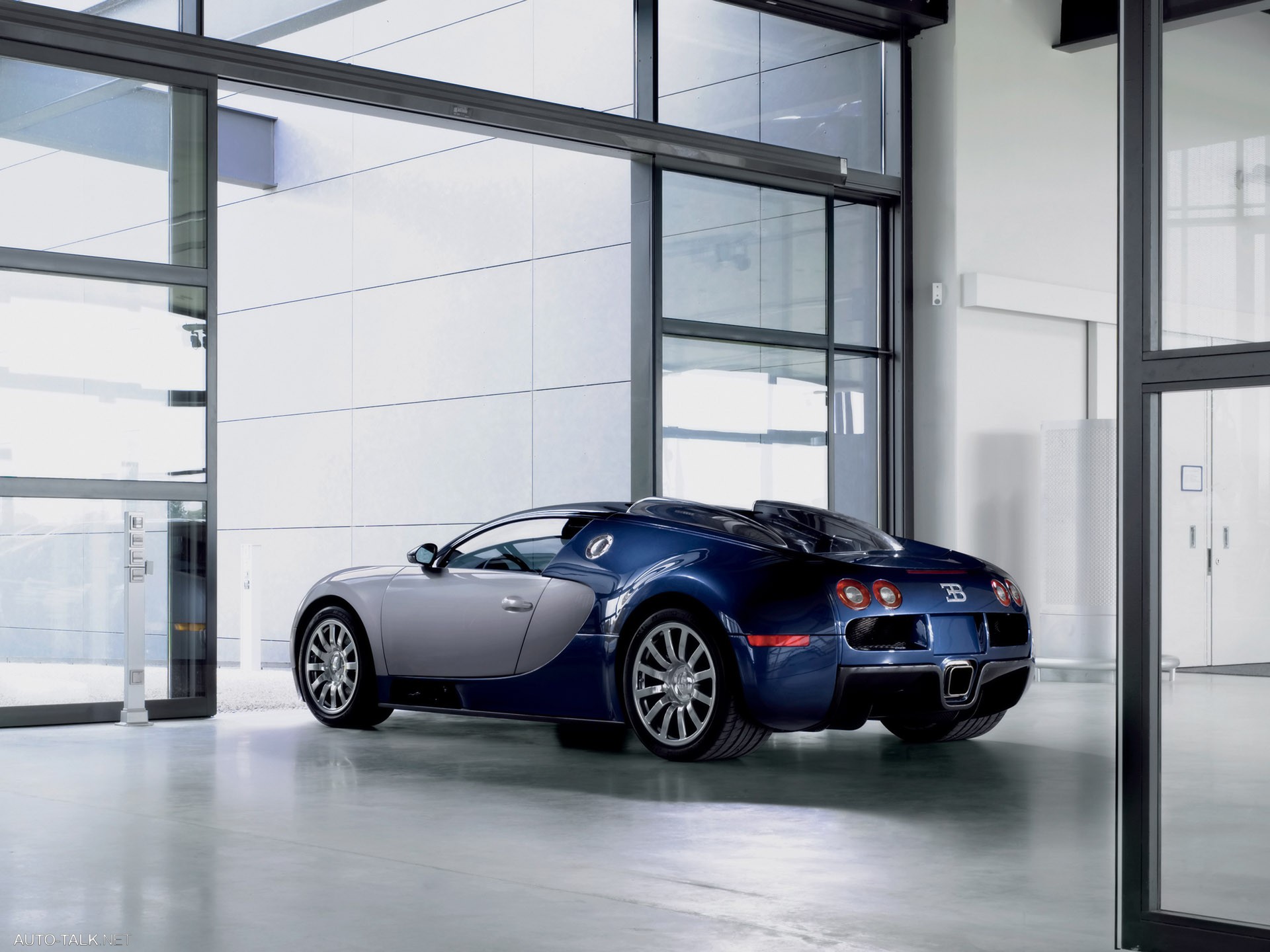 Veyron W16 - Bugatti