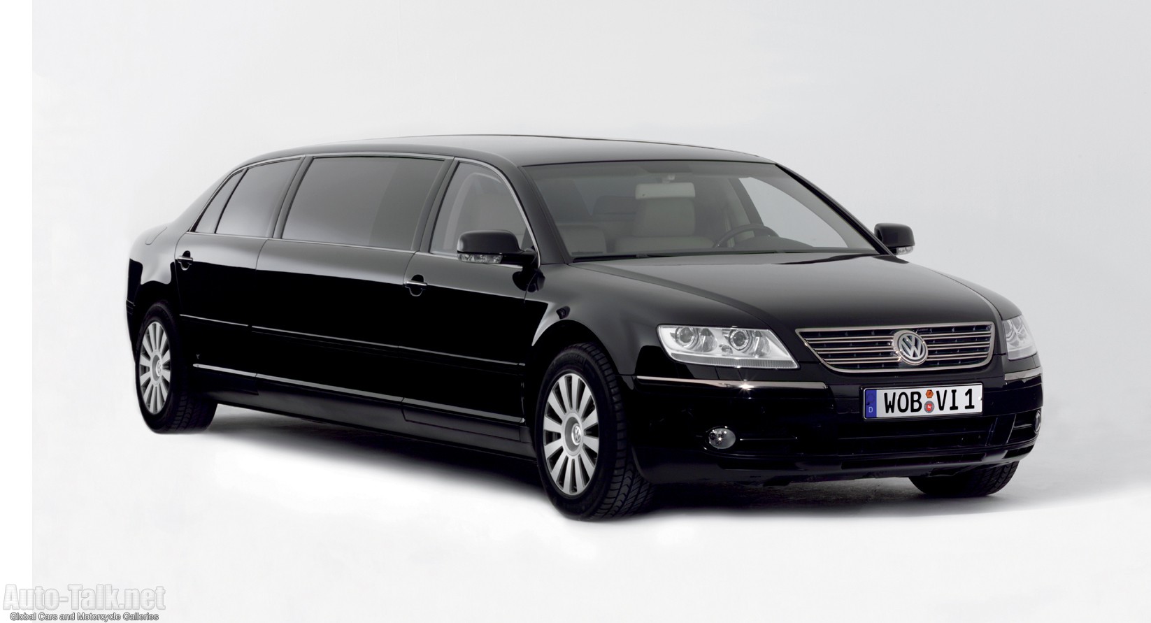 Volkswagen Individual Phaeton Lounge Limousine