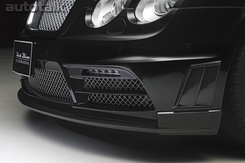 Wald International Bentley Continental Flying Spur Black Bison