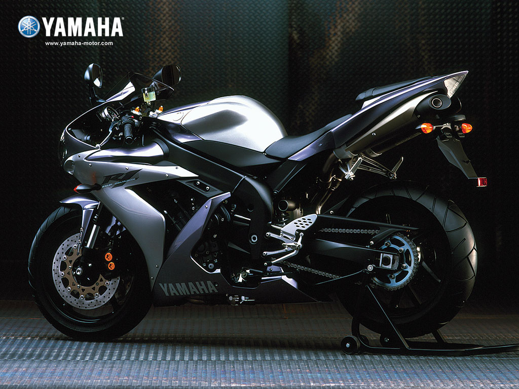 Yamaha R1