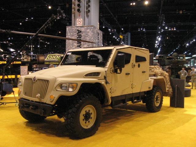 MXT-MV-army-vehicle-chicago-auto-show