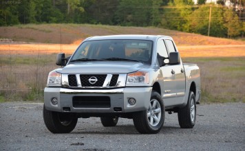2012 Nissan Titan Review