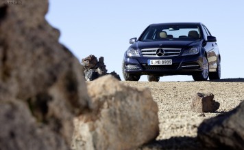 Mercedes-Benz To Pump Up The C-Class 4Matic