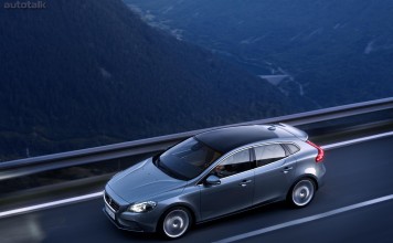 Volvo Breaks Another Safety Record With The V40