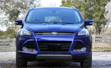 Ford recalling nearly 700,000 Escape SUVs, C-MAX hybrids 2013_Ford_Escape