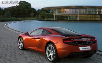 McLaren-MP4-12C-13