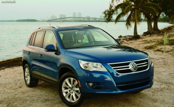 2009_Volkswagen_Tiguan