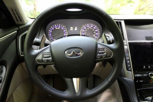 2015 Infiniti Q50S (18)