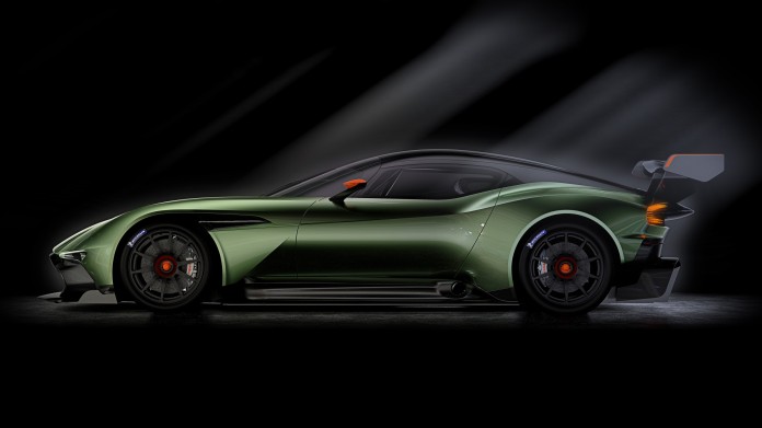 Aston Martin Vulcan (6)