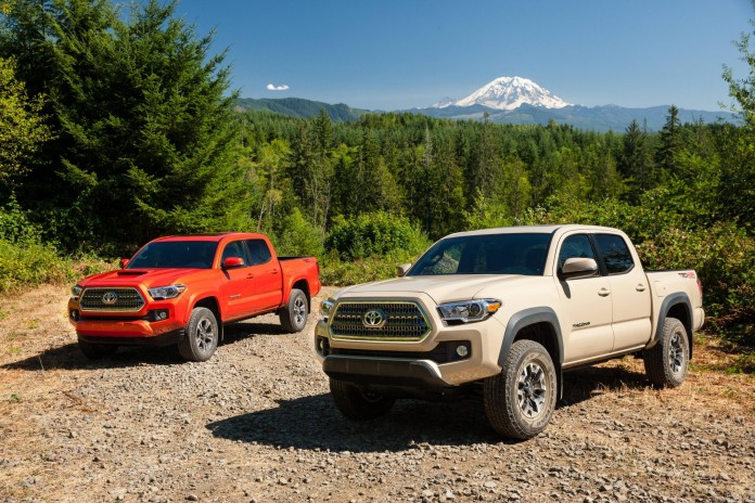 2016 Toyota Tacoma (4)