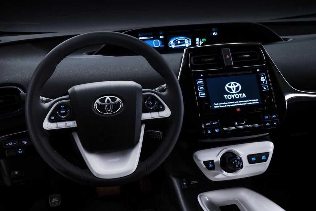 2016 Toyota Prius (5)