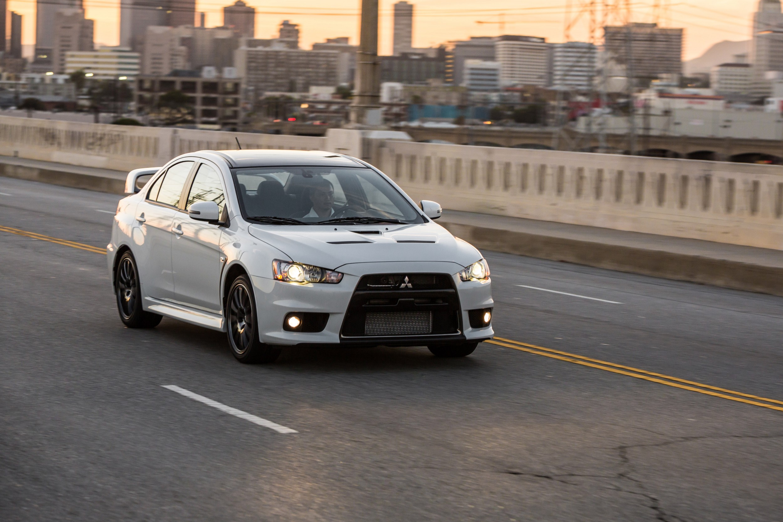 Mitsubishi Says Goodbye to Lancer Evo X With Special Edition Model ...