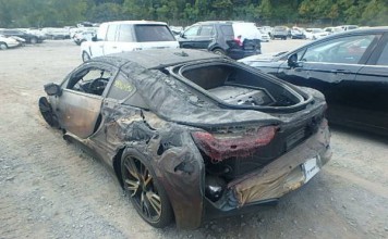 Epic Craigslist Find: Fire-Totaled BMW i8 in Nashville
