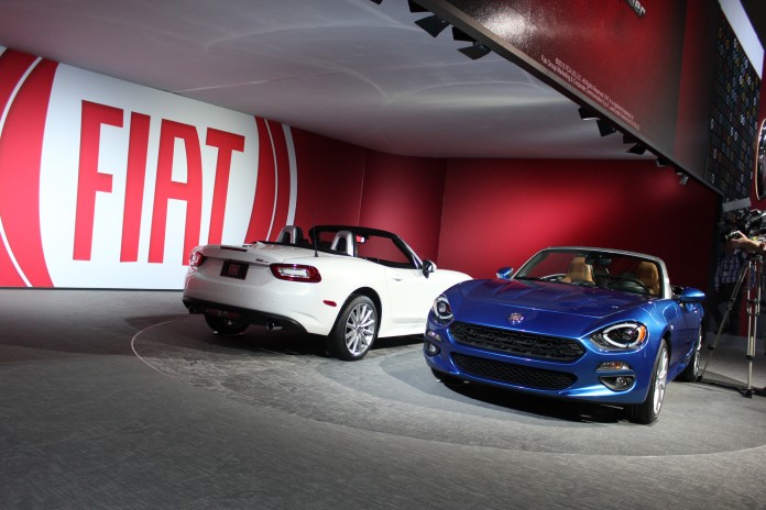 2015 LA Auto Show Fiat (27)