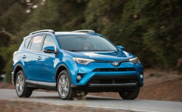 All-New Toyota Prius, RAV4 Hybrid to Electrify New England Auto Show